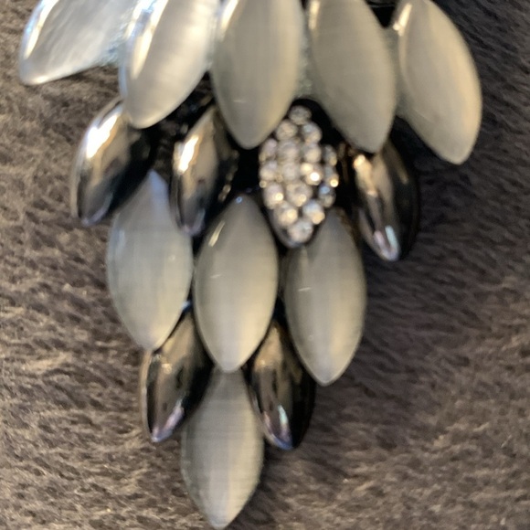 Jewelled Owl with chain necklace - Picture 6 of 8